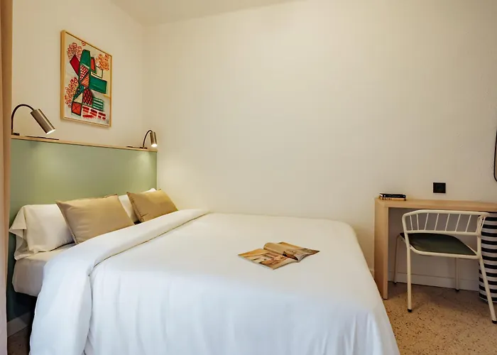 Robson - Smart Hotel 2*